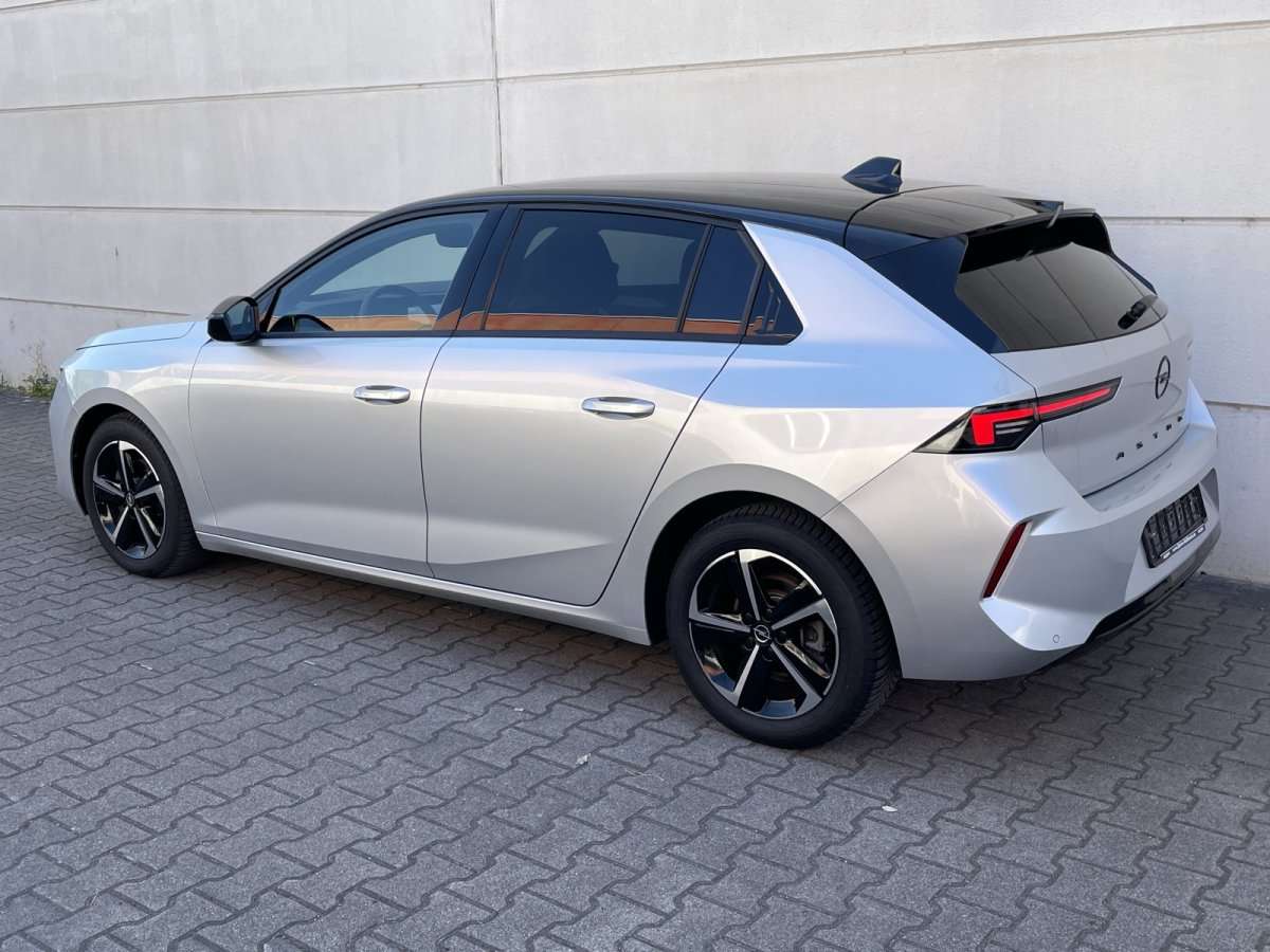 Fahrzeugbild eines Opel Astra