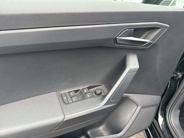 Fahrzeugbild eines SEAT Ibiza