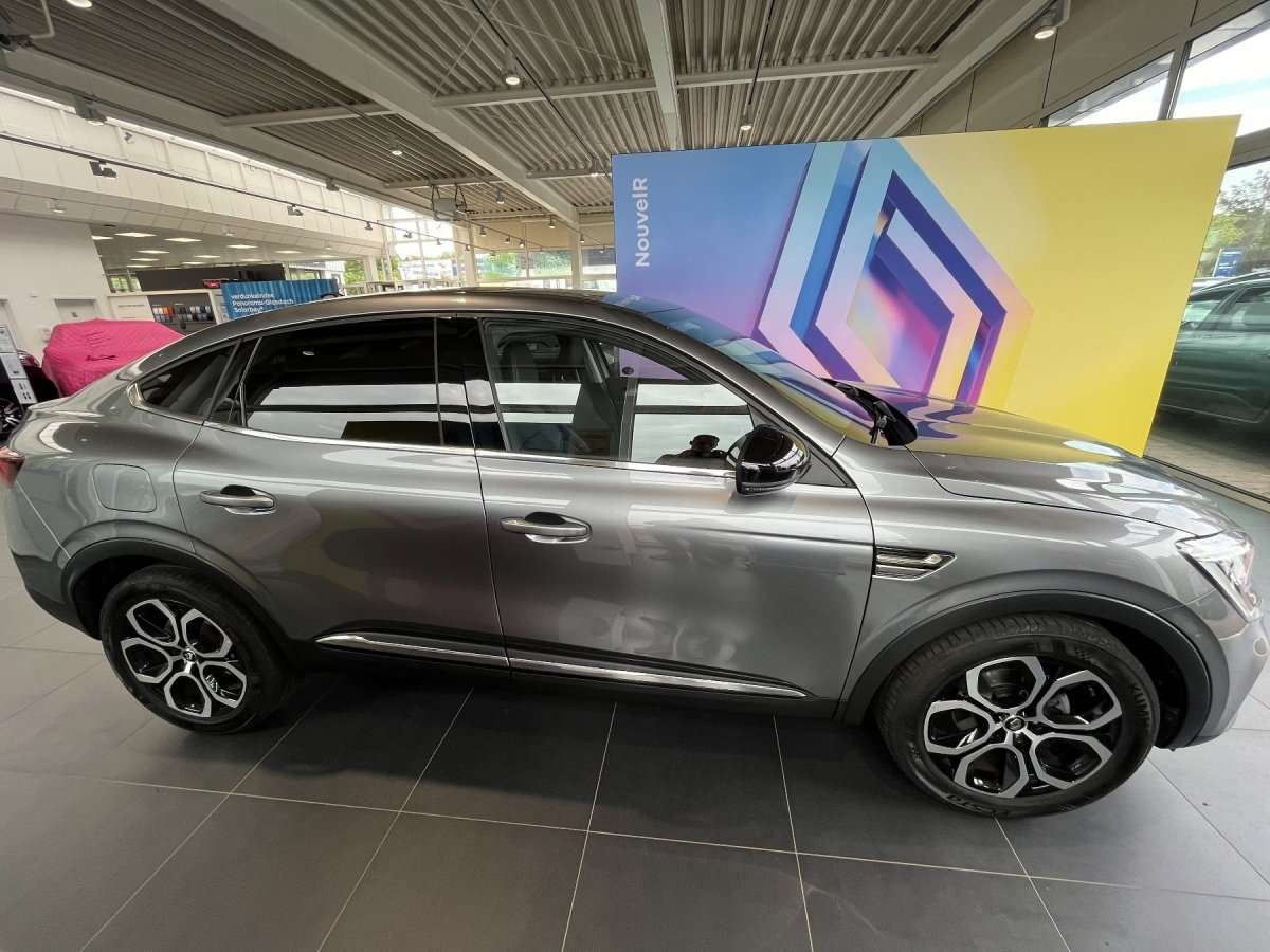 Fahrzeugbild eines Renault Arkana