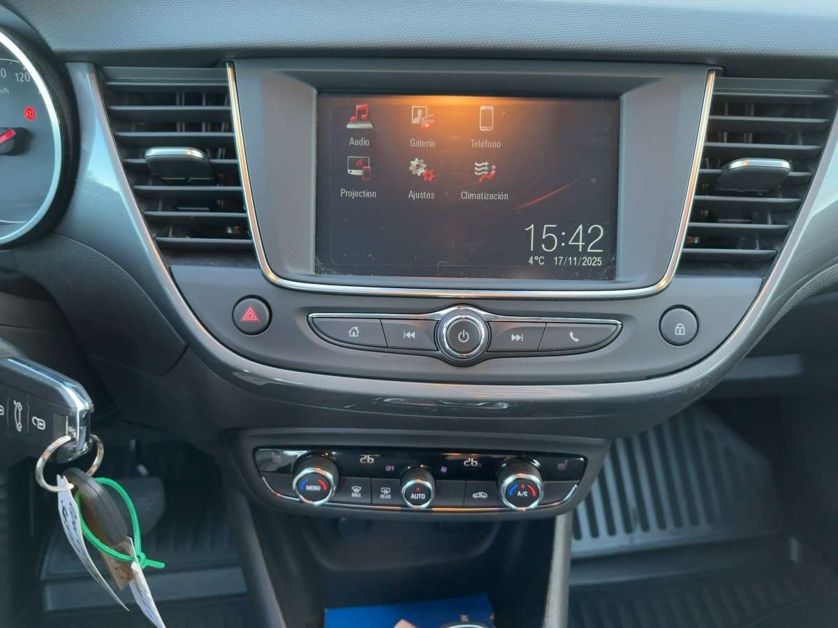 Fahrzeugbild eines Opel Crossland X