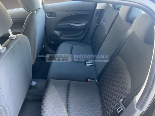 Fahrzeugbild eines Mitsubishi Space Star