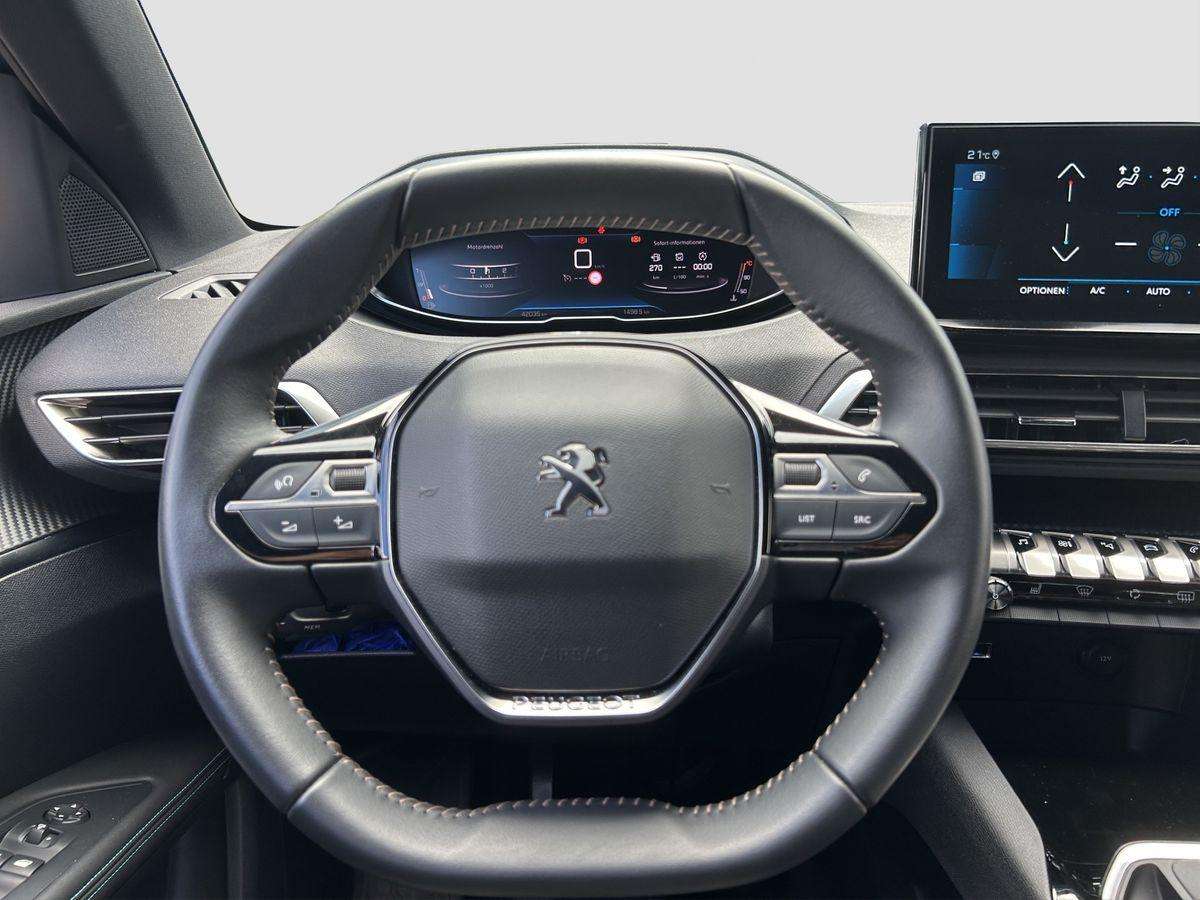 Fahrzeugbild eines Peugeot 5008