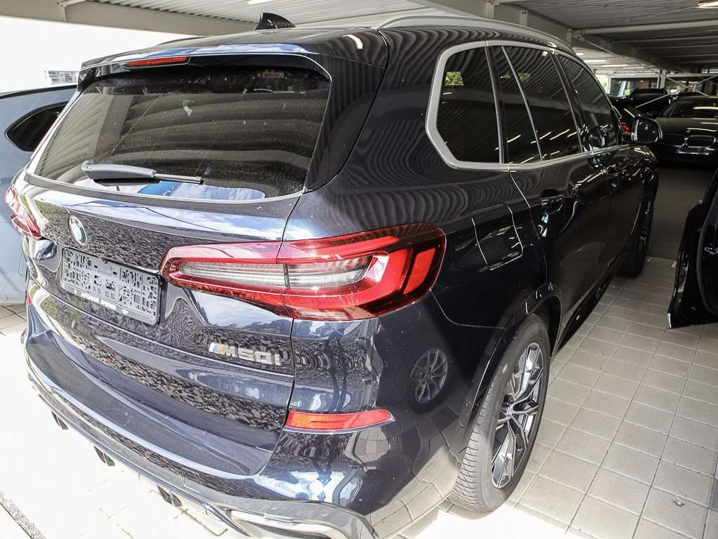 Fahrzeugbild eines BMW X5