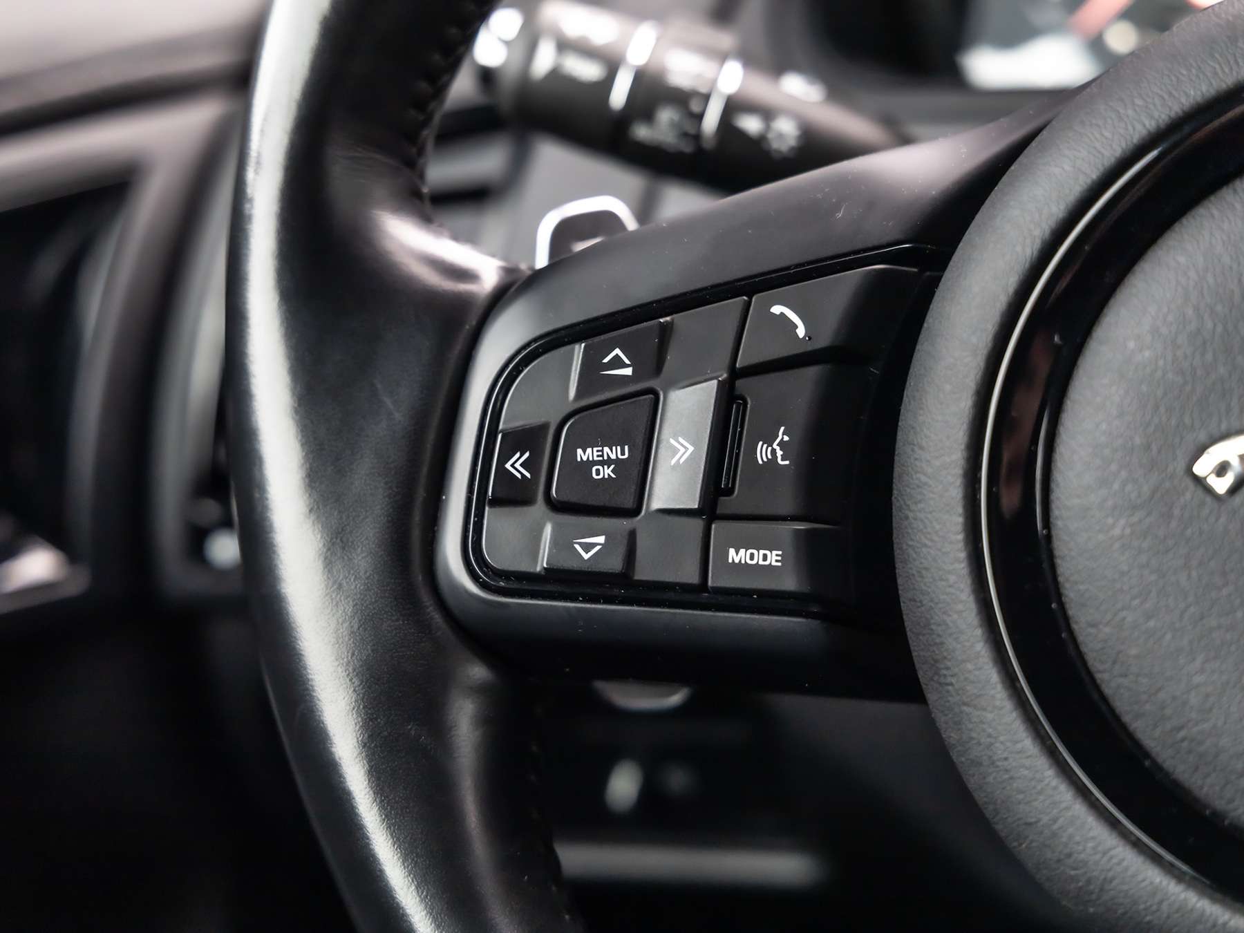 Fahrzeugbild eines Jaguar F-Type
