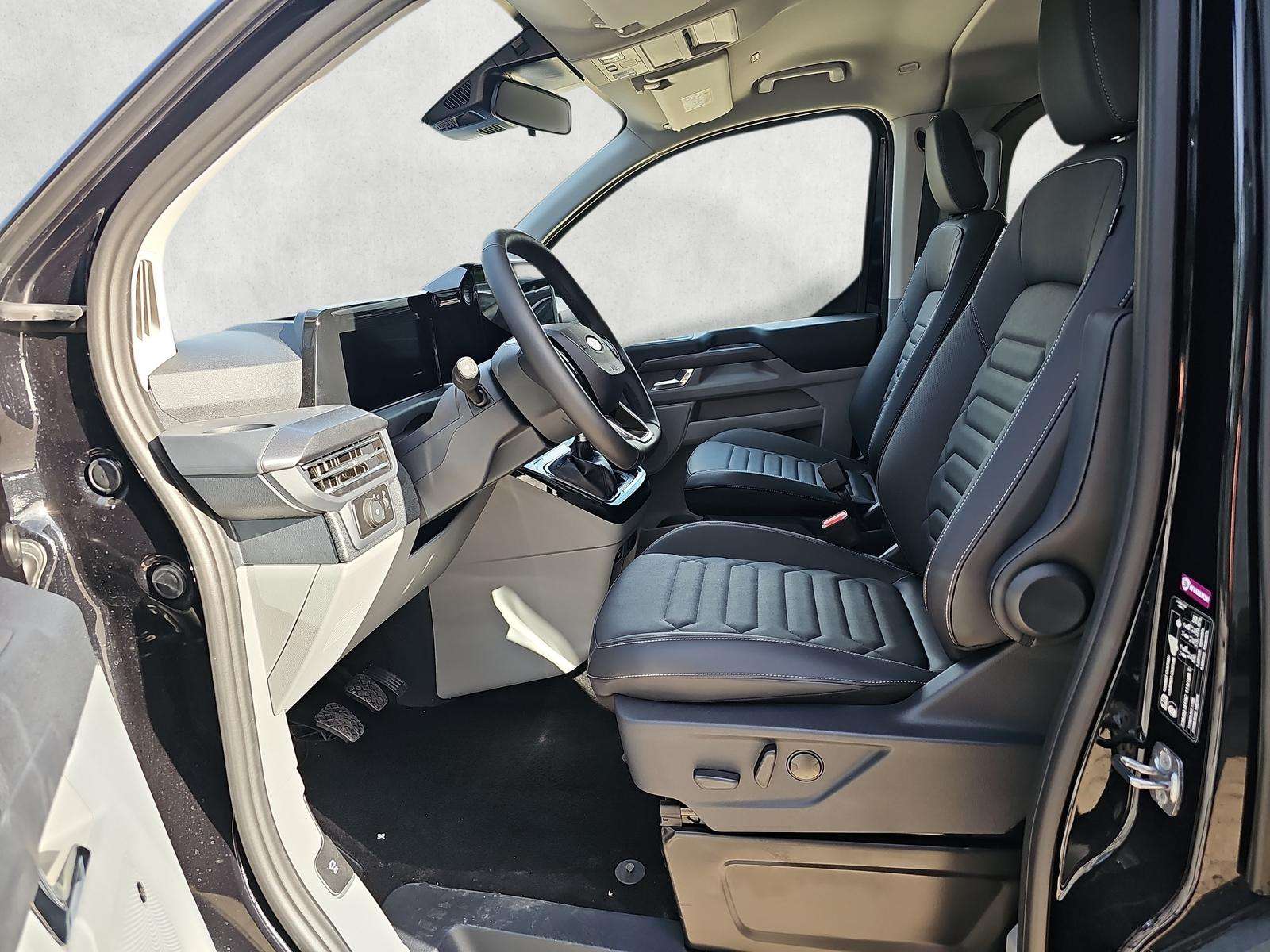 Fahrzeugbild eines Ford Tourneo Custom