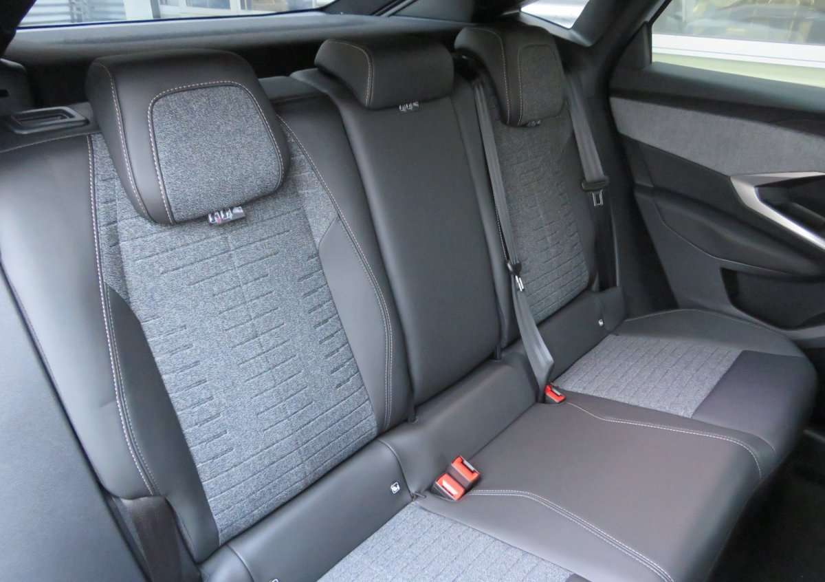 Fahrzeugbild eines Peugeot 3008