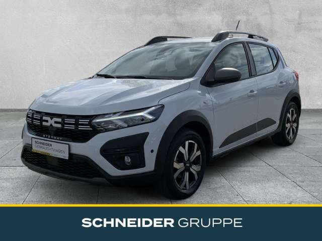 Fahrzeugbild eines Dacia Sandero