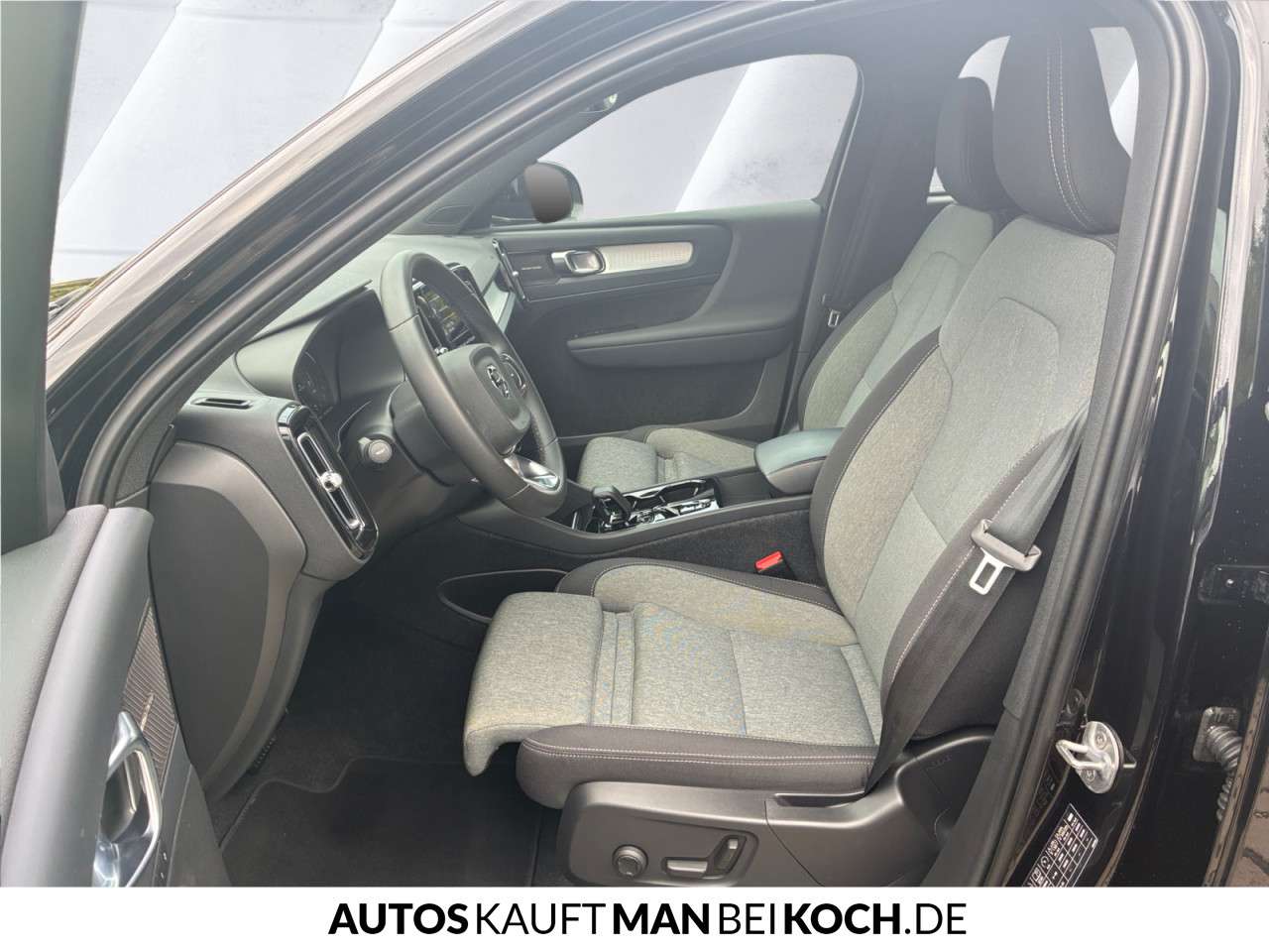 Fahrzeugbild eines Volvo XC40
