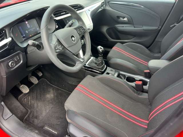 Fahrzeugbild eines Opel Corsa