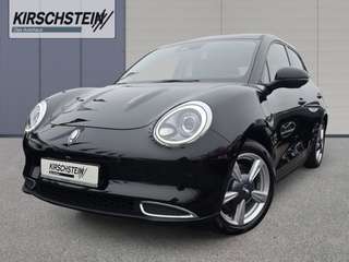 Schräge Frontansicht auf einen GWM Ora 03 , freigestellt