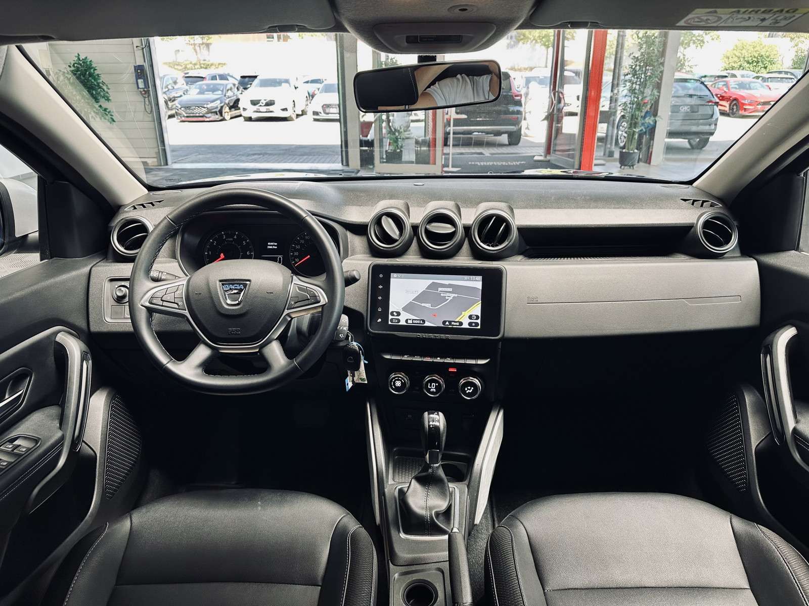 Fahrzeugbild eines Dacia Duster