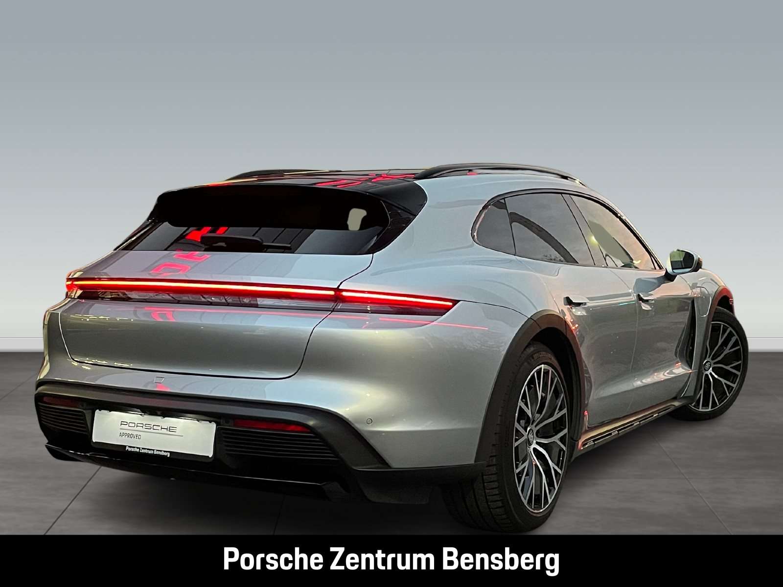 Fahrzeugbild eines Porsche Taycan