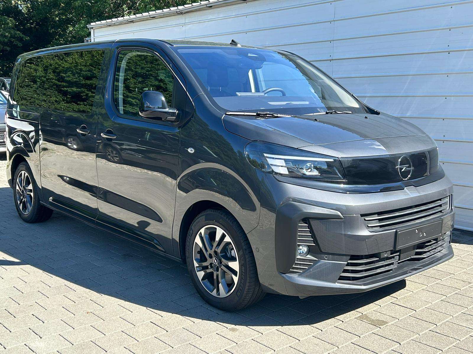Fahrzeugbild eines Opel Zafira