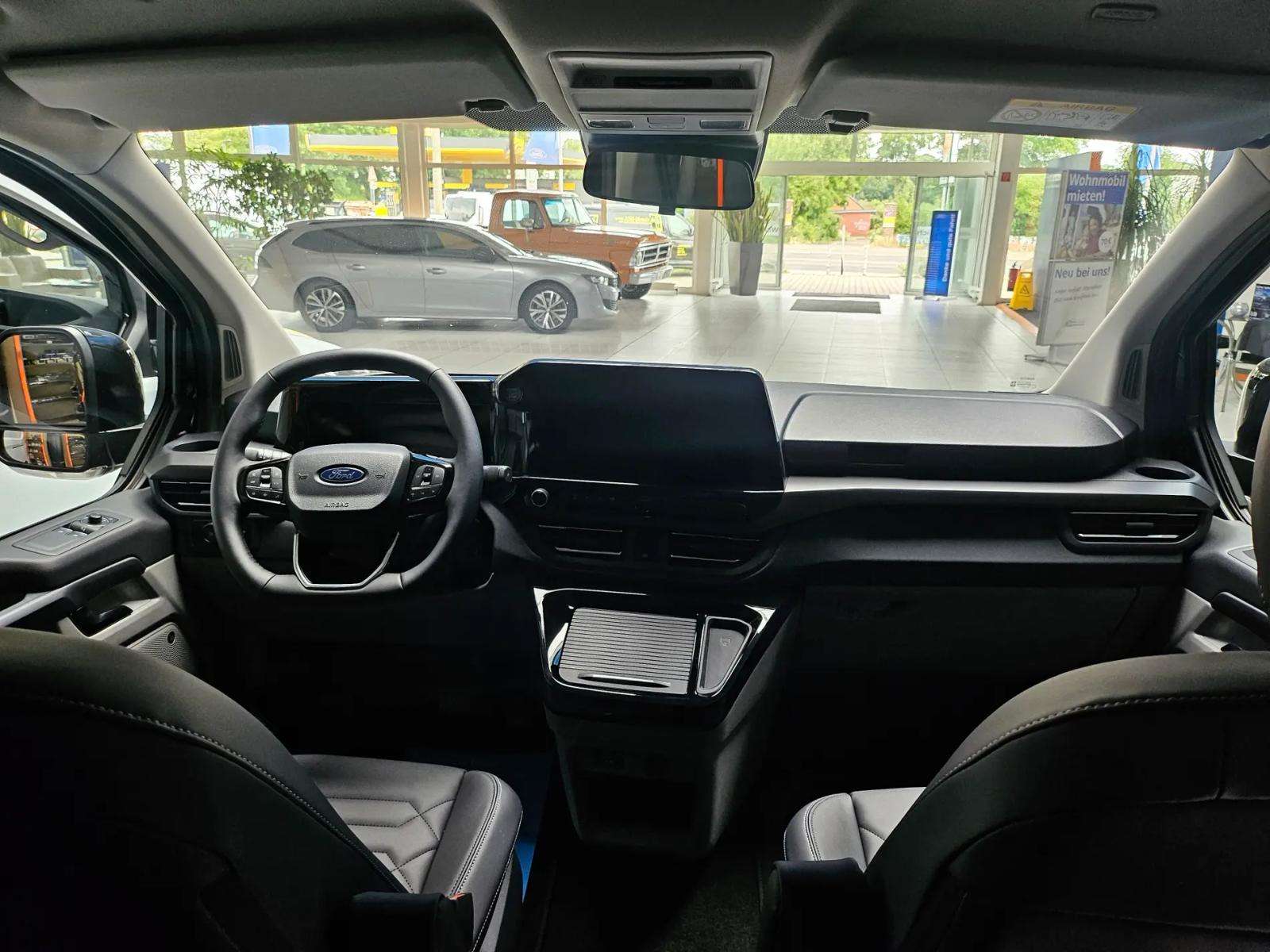 Fahrzeugbild eines Ford Tourneo Custom