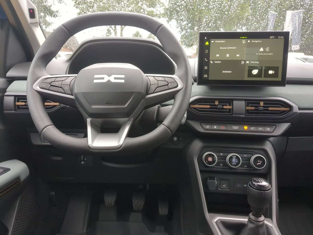 Fahrzeugbild eines Dacia Sandero
