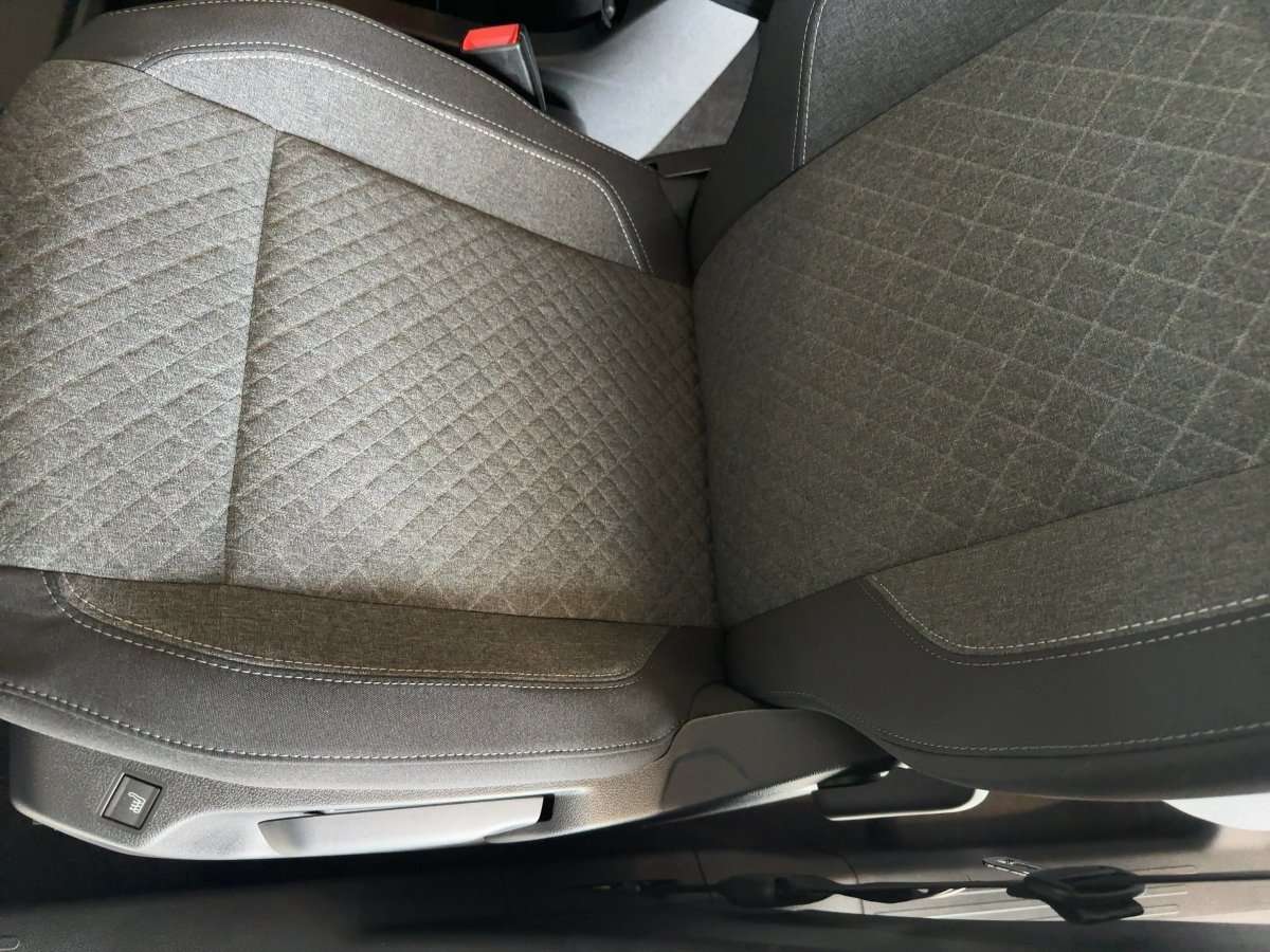 Fahrzeugbild eines Opel Combo