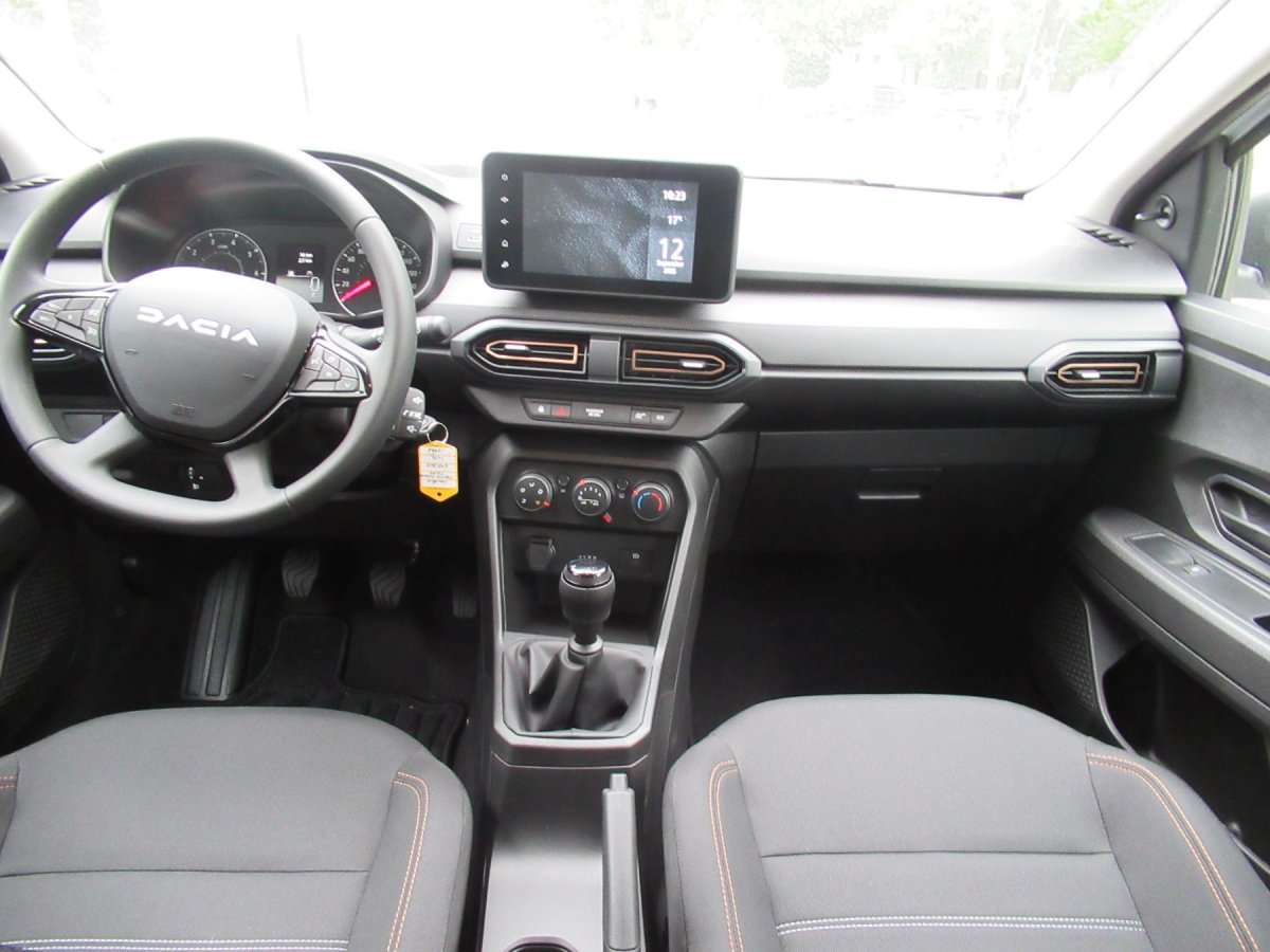 Fahrzeugbild eines Dacia Sandero