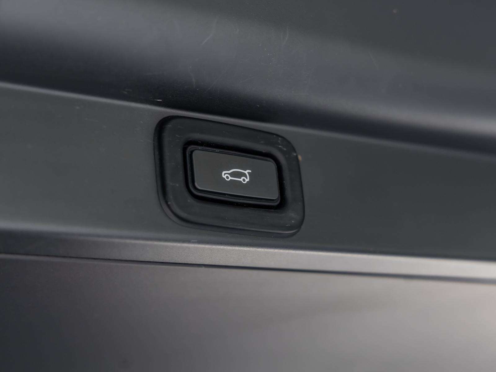 Fahrzeugbild eines Land Rover Range Rover