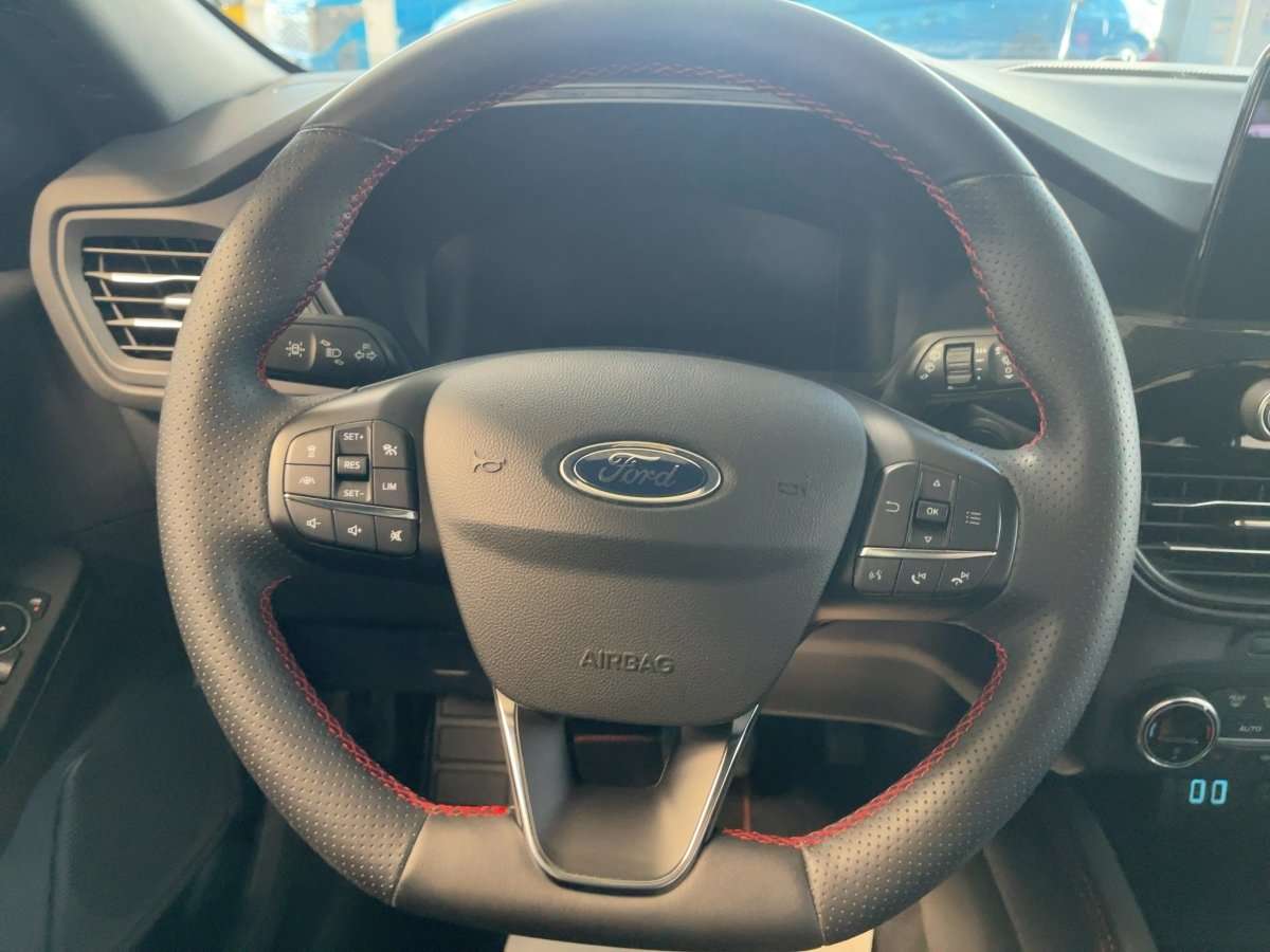 Fahrzeugbild eines Ford Kuga