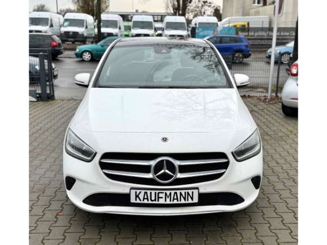 Fahrzeugbild eines Mercedes-Benz B-Klasse