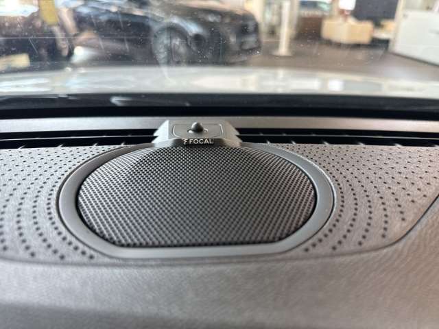Fahrzeugbild eines Peugeot 408