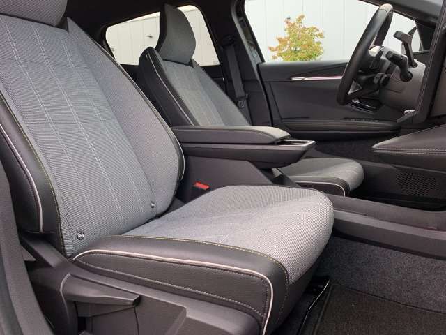 Fahrzeugbild eines Renault Megane E-TECH