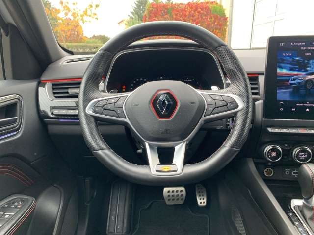 Fahrzeugbild eines Renault Arkana