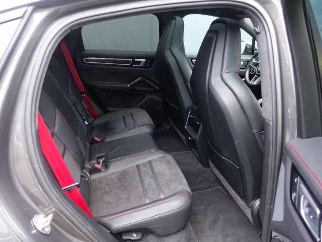 Fahrzeugbild eines Porsche Cayenne