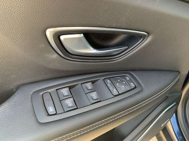 Fahrzeugbild eines Renault Grand Scénic