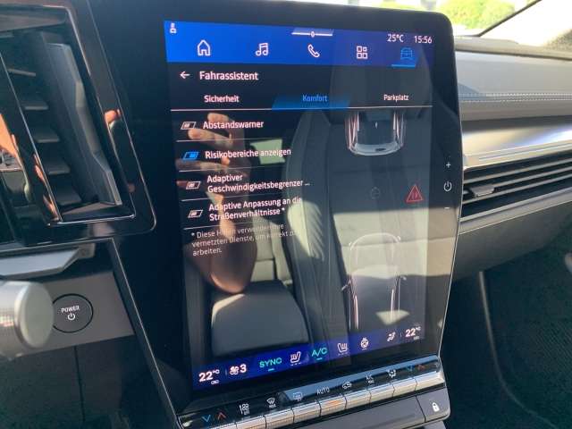 Fahrzeugbild eines Renault Scénic