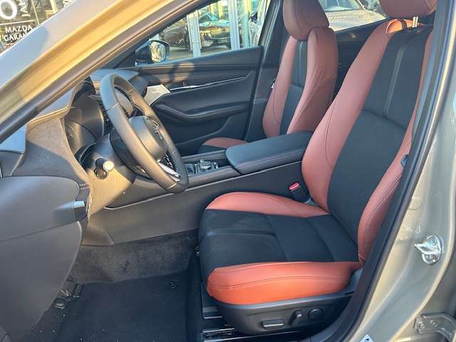 Fahrzeugbild eines Mazda Mazda3