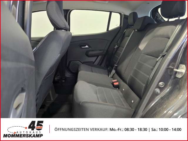 Fahrzeugbild eines Dacia Sandero