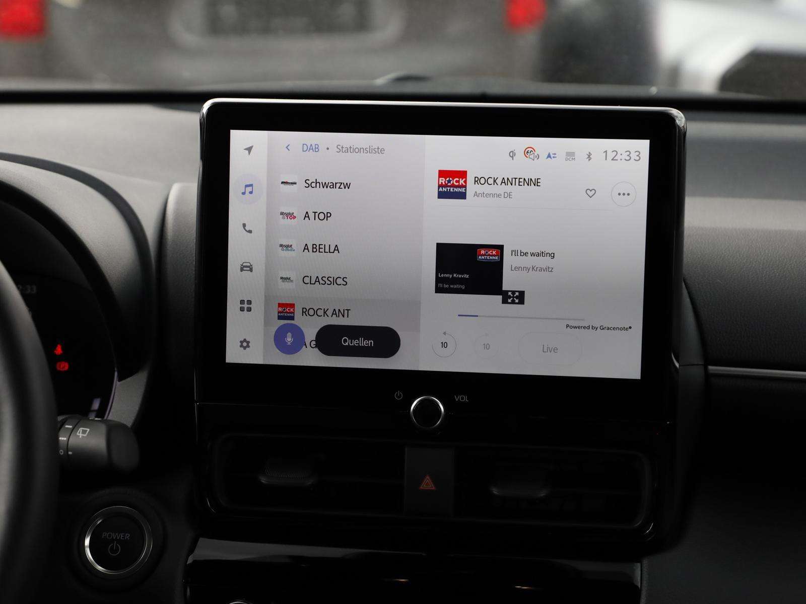 Fahrzeugbild eines Toyota Yaris Cross