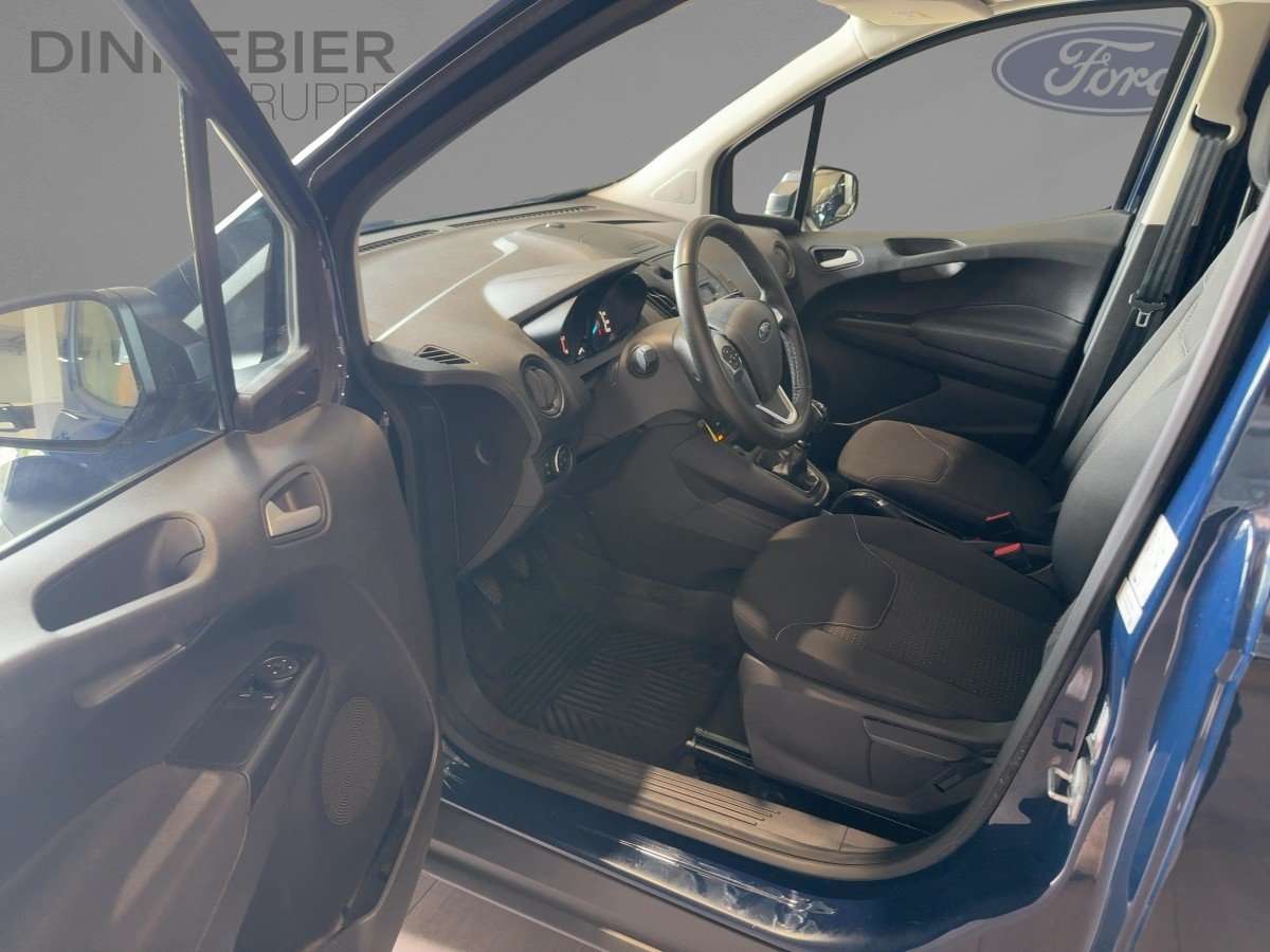 Fahrzeugbild eines Ford Transit Courier