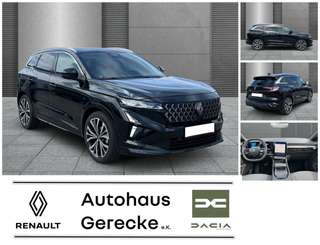 Schräge Frontansicht auf einen Renault Austral , freigestellt