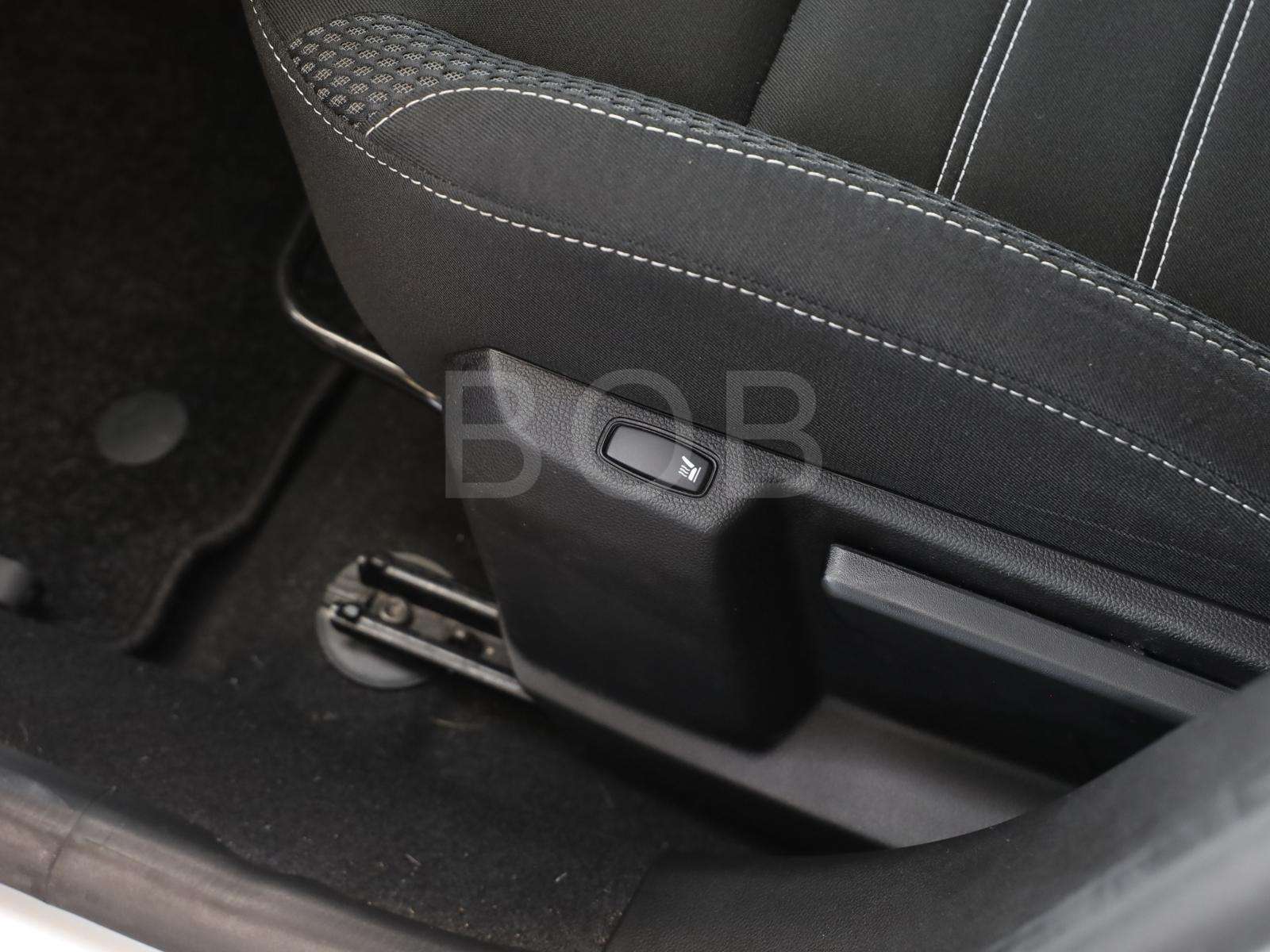 Fahrzeugbild eines Dacia Duster