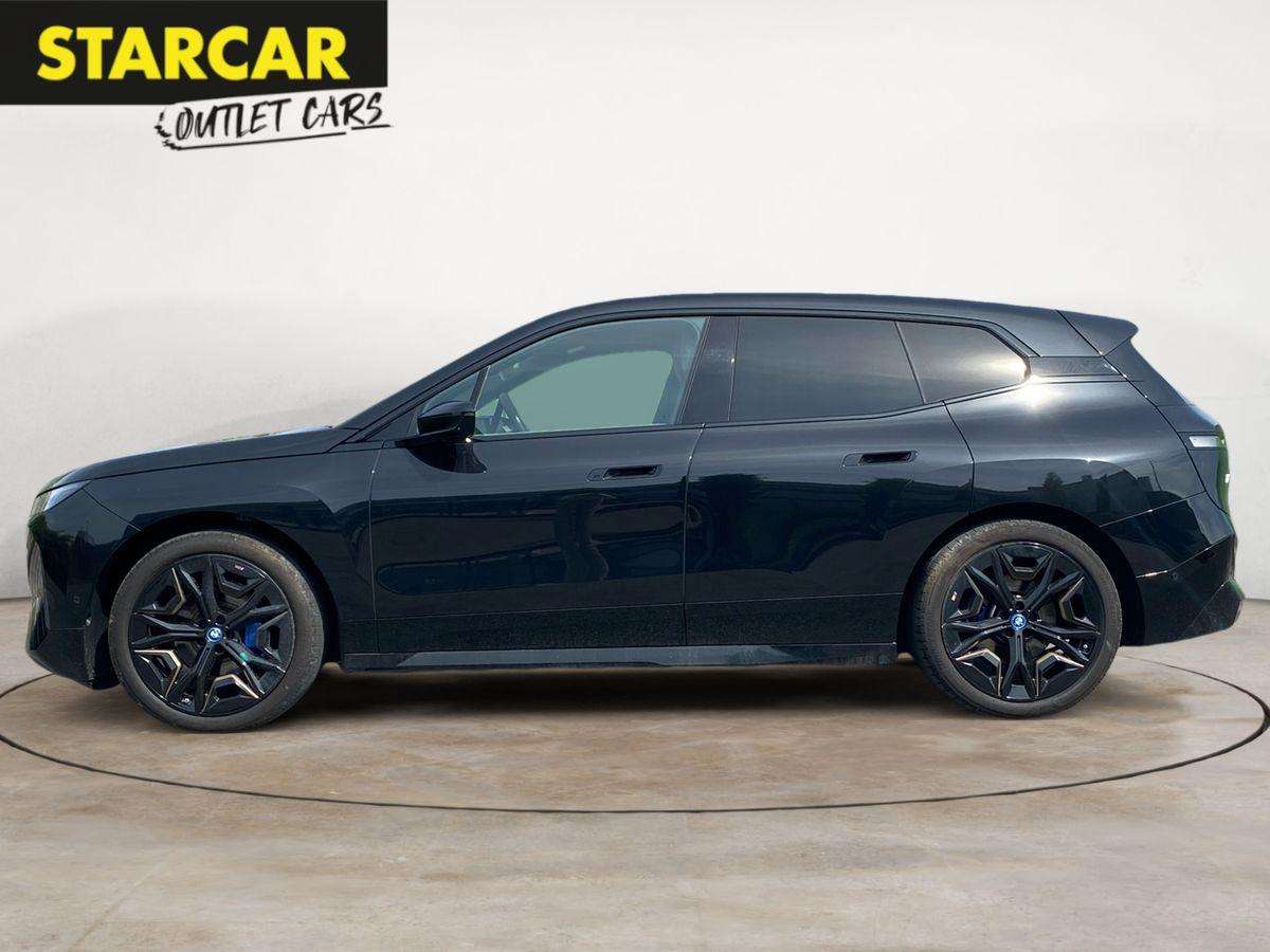 Fahrzeugbild eines BMW iX