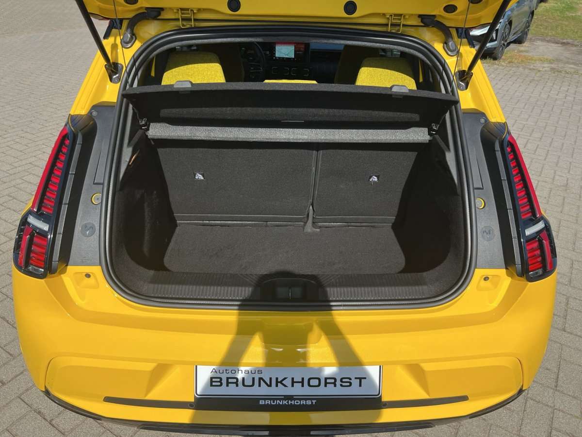 Fahrzeugbild eines Renault 5 E-TECH
