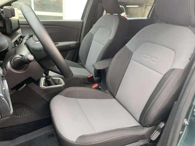 Fahrzeugbild eines Dacia Jogger