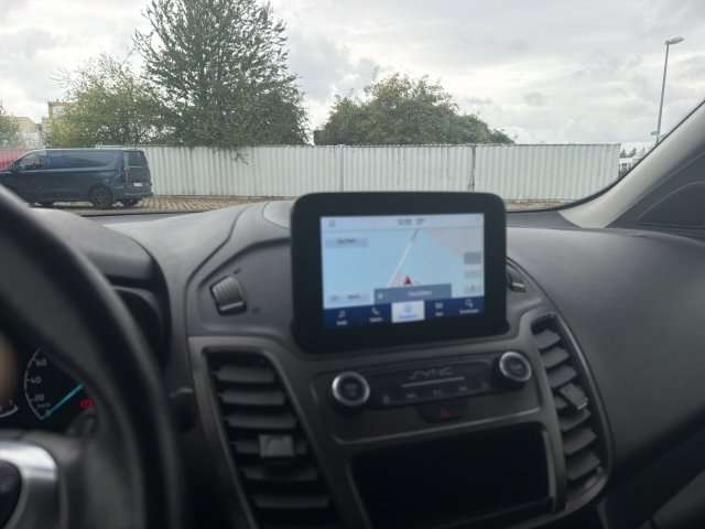 Fahrzeugbild eines Ford Transit Connect