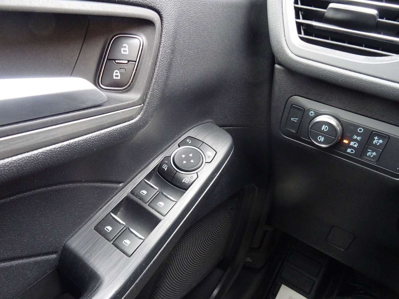 Fahrzeugbild eines Ford Kuga