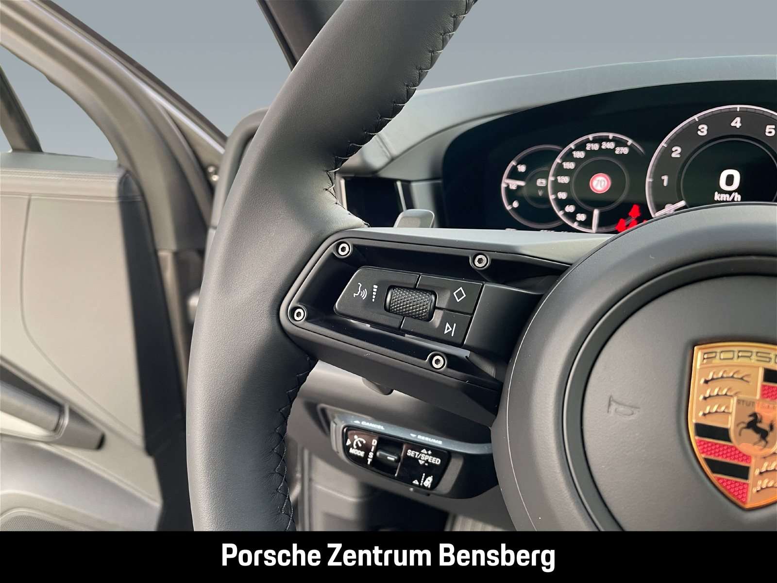 Fahrzeugbild eines Porsche Cayenne