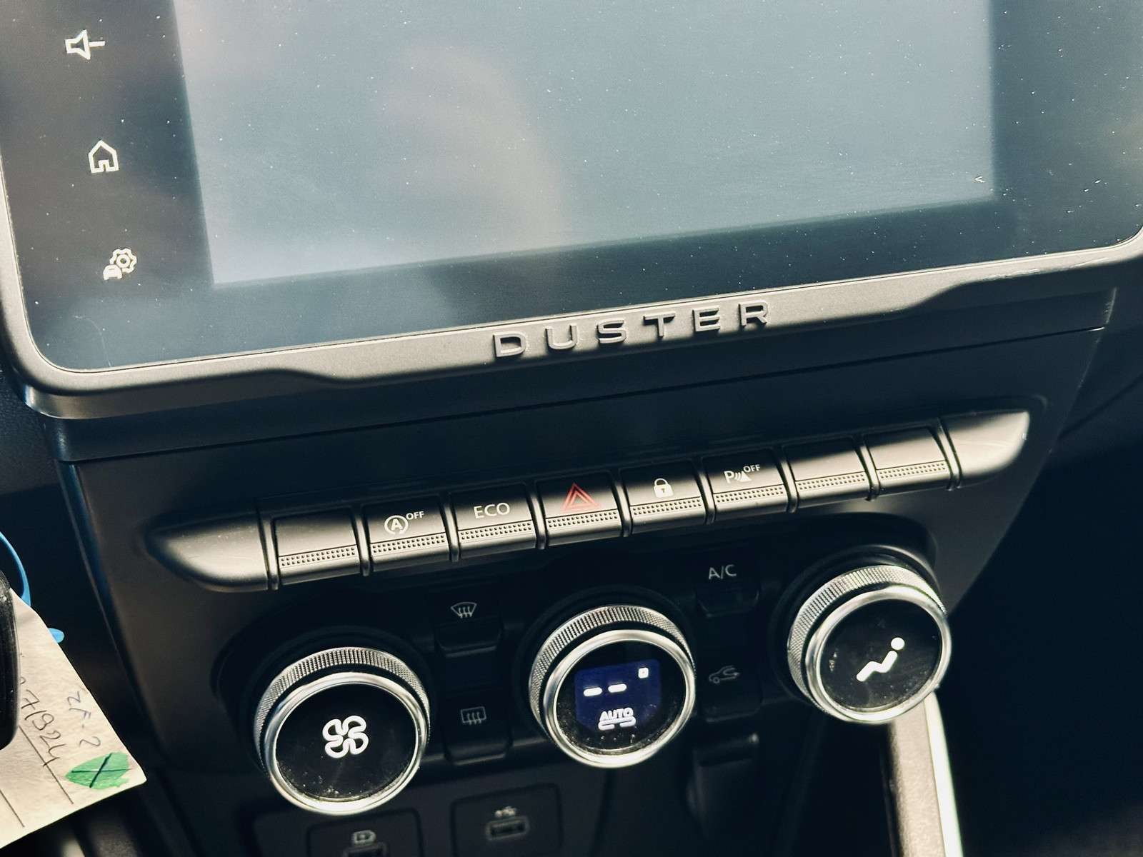 Fahrzeugbild eines Dacia Duster