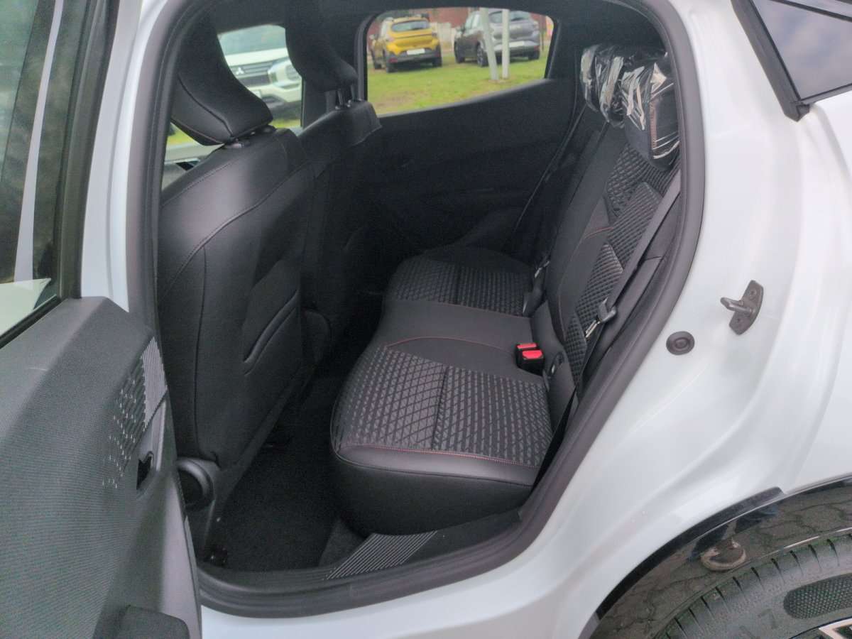 Fahrzeugbild eines Renault Clio