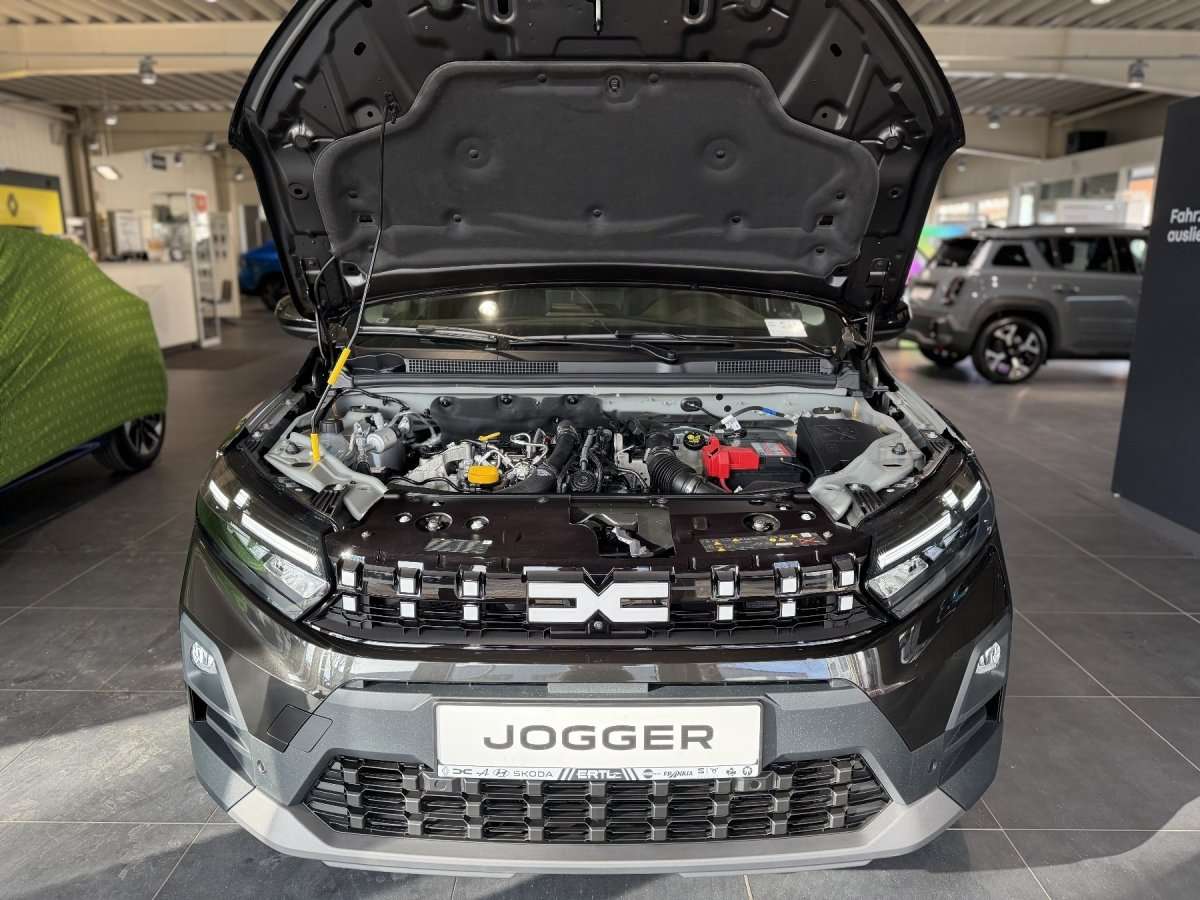 Fahrzeugbild eines Dacia Jogger