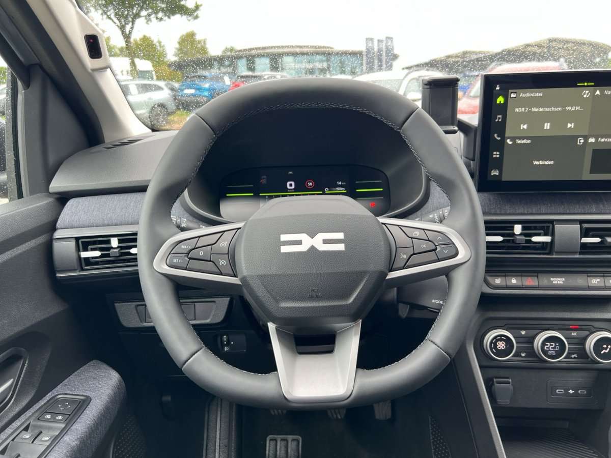 Fahrzeugbild eines Dacia Sandero