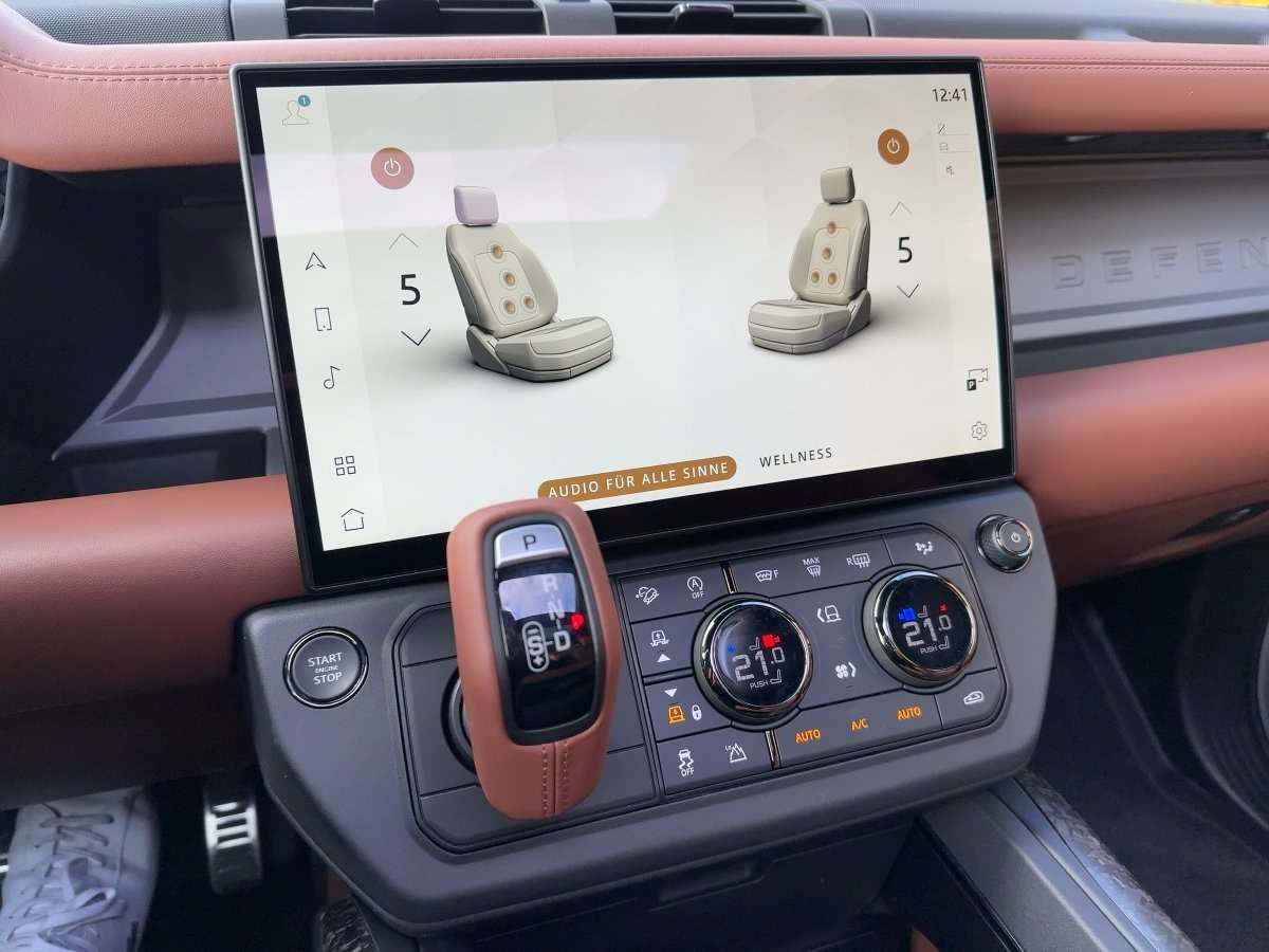 Fahrzeugbild eines Land Rover Defender