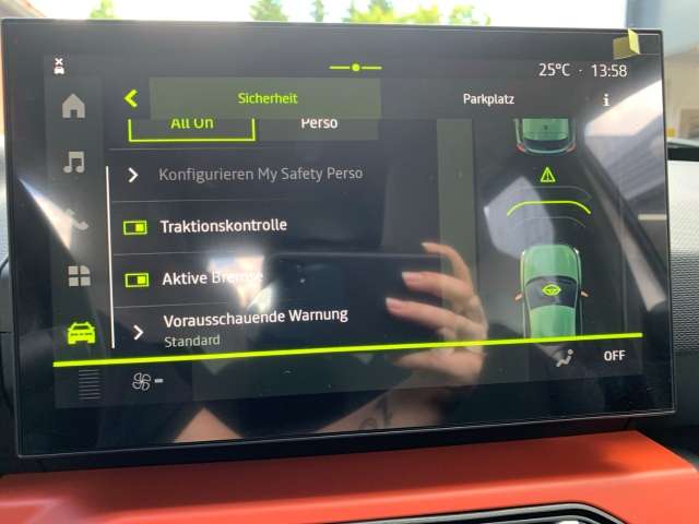 Fahrzeugbild eines Dacia Spring