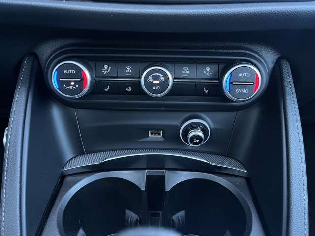 Fahrzeugbild eines Alfa Romeo Stelvio