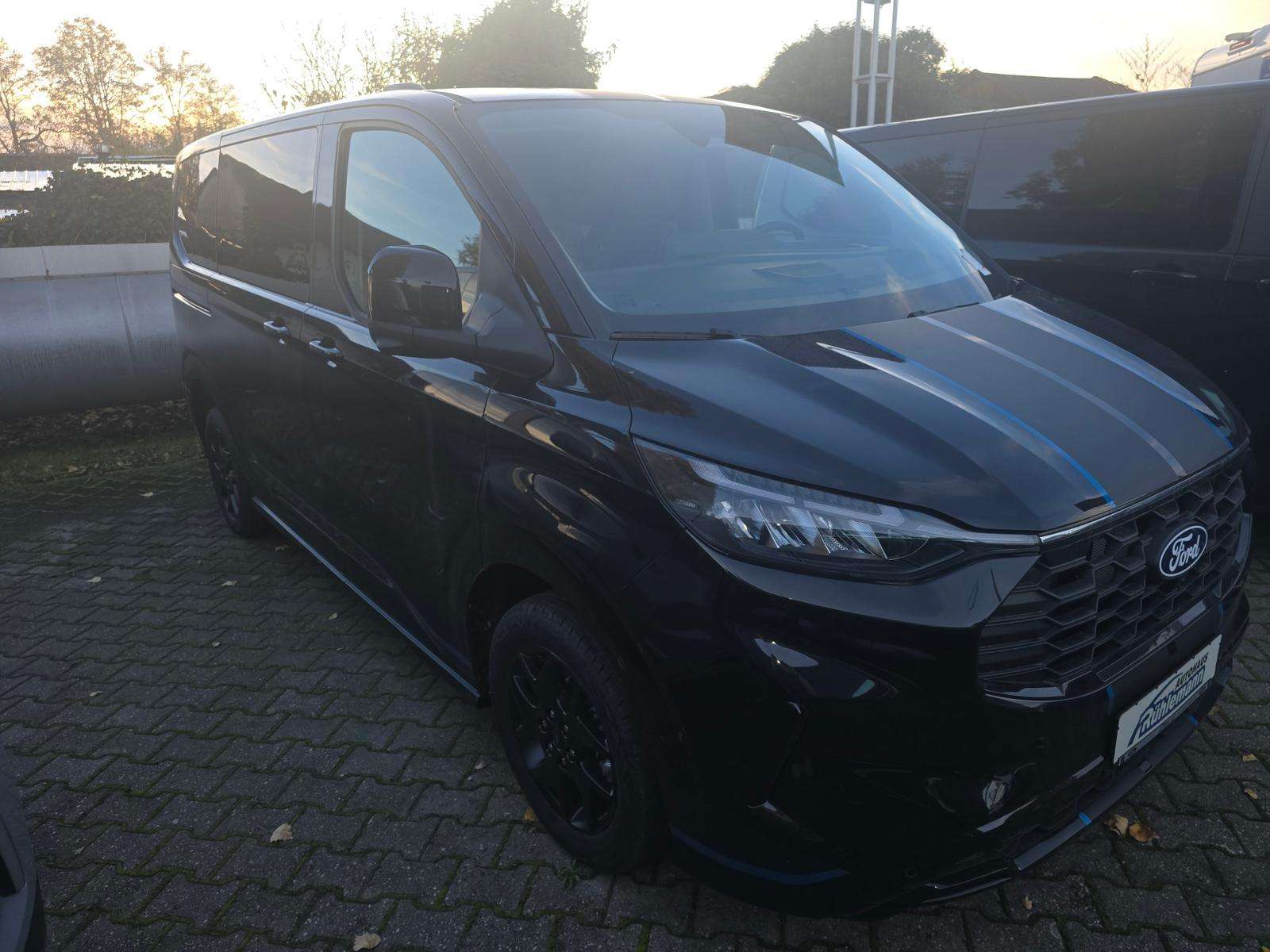 Fahrzeugbild eines Ford Tourneo Custom